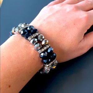 3/$30 - Shimmering bead and diamond bracelet